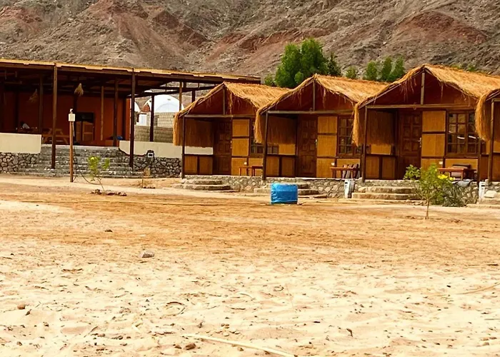 Bab El Donia Camp نويبع